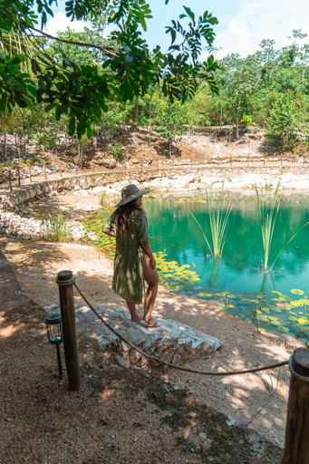 Property grounds 5, Cenote Escondido - Cabañas y Camping, Lázaro Cárdenas