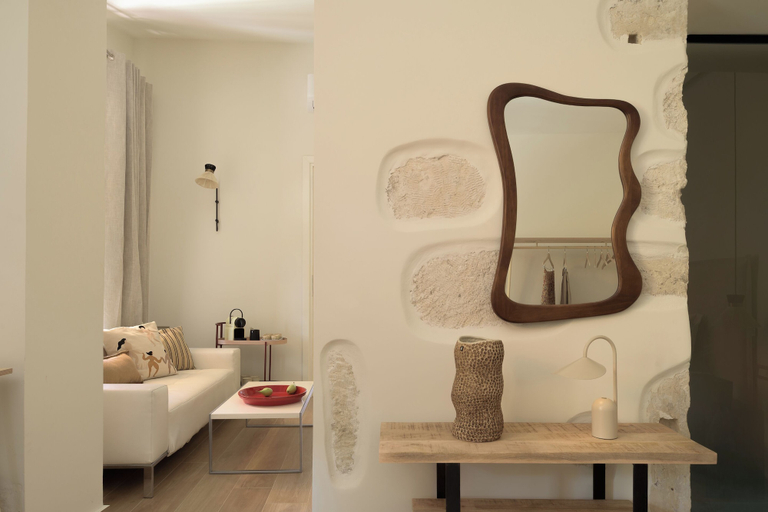 Room 4, Spartacus Garden Boutique Suites, Crete