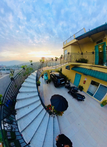 Sport & Beauty 5, Aizawl Guest House, Aizawl