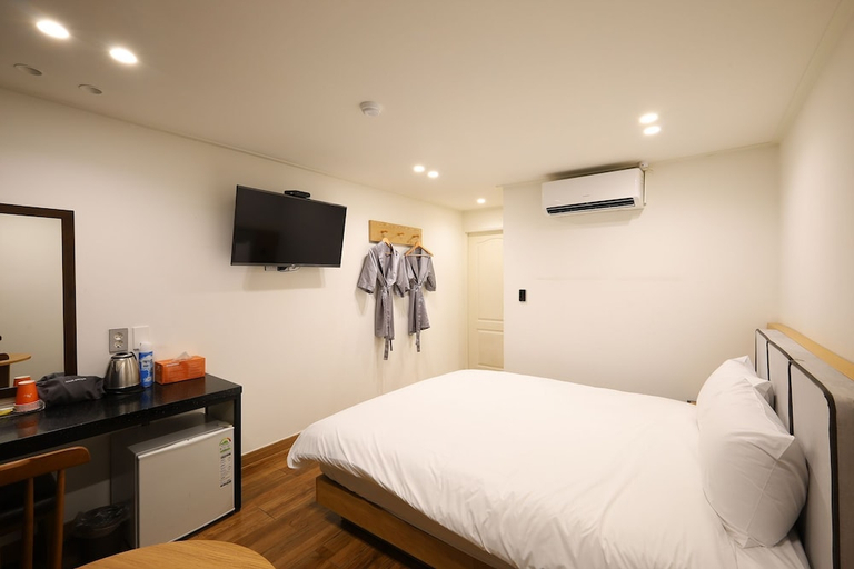 Bedroom 2, JB Plus Hotel, Haeundae