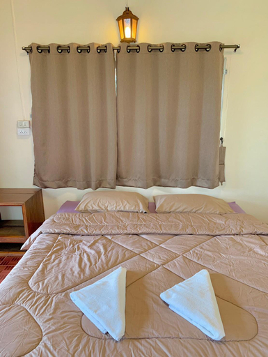 Bedroom, Baan Aomsin Resort, Pai