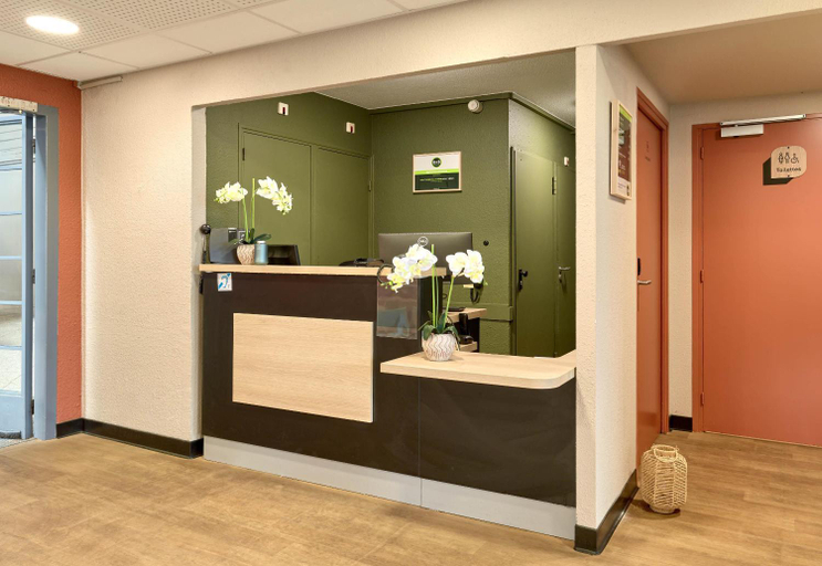 Public Area 2, B&B HOTEL Cergy Pierrelaye, Val-d'Oise