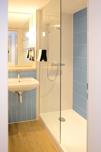 Bathroom 5, Aparthotel Paderborn, Paderborn