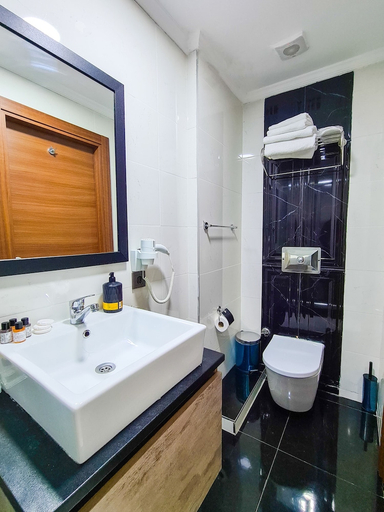 Bathroom 3, The Wilson Galata Hotel, Beyoğlu