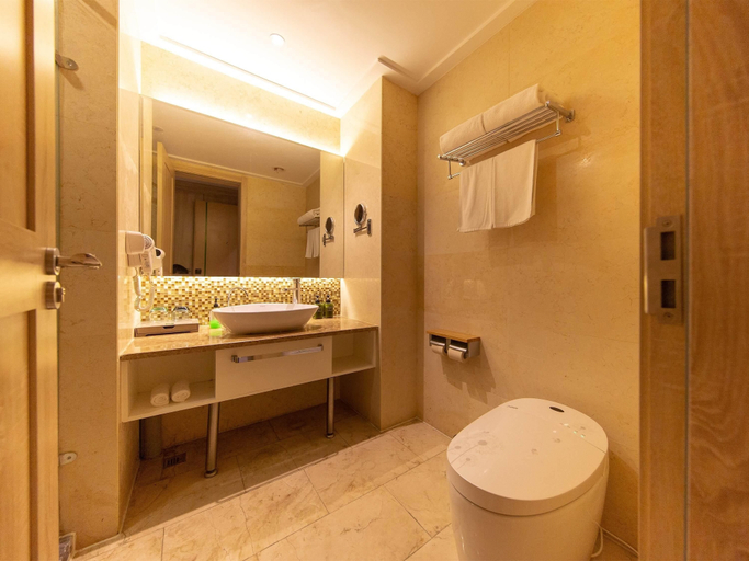 Bathroom 3, ibis Styles NT Shimao Plz, Nantong