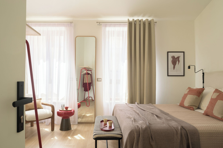 Room 4, Spartacus Garden Boutique Suites, Crete
