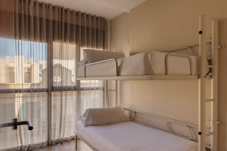 Bedroom 2, Gran de Gràcia Apartments, Barcelona