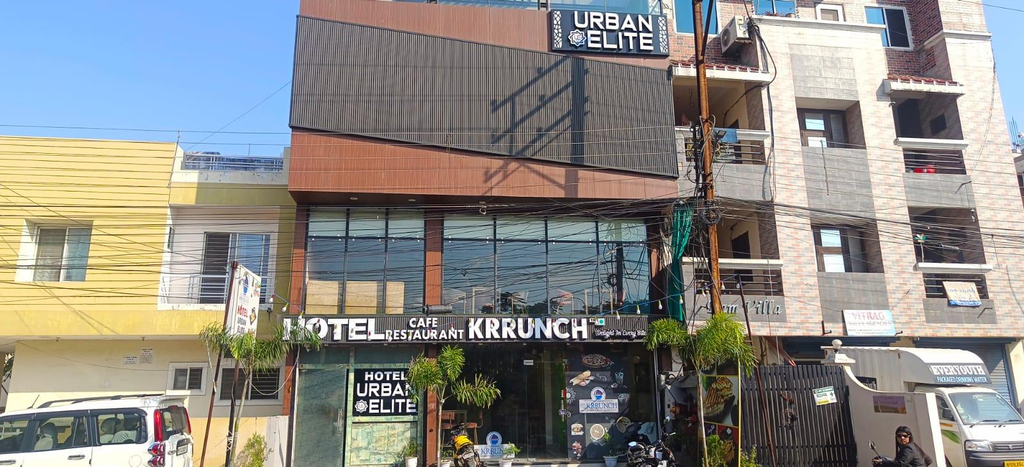 Others 3, Wishotel Xpress SR Urban Elite, Indore