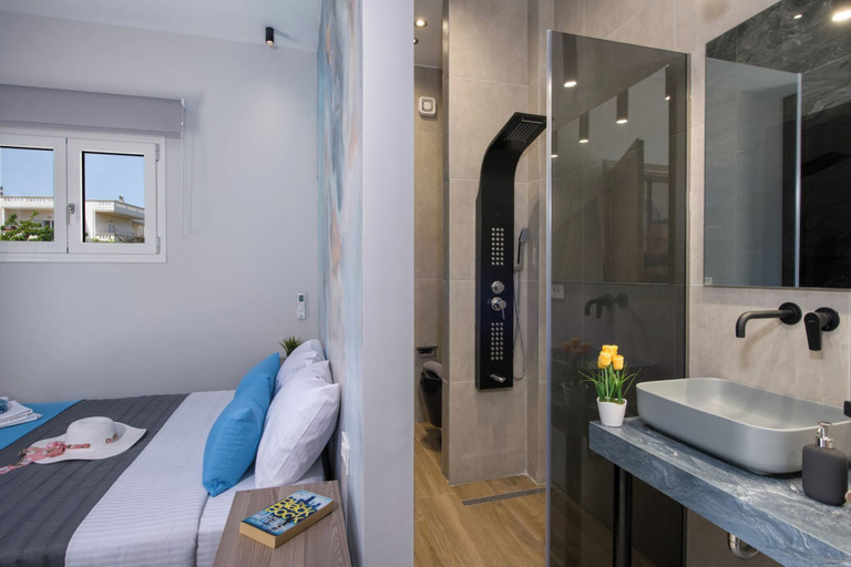 Bathroom 3, Villa Eva Mari, Crete