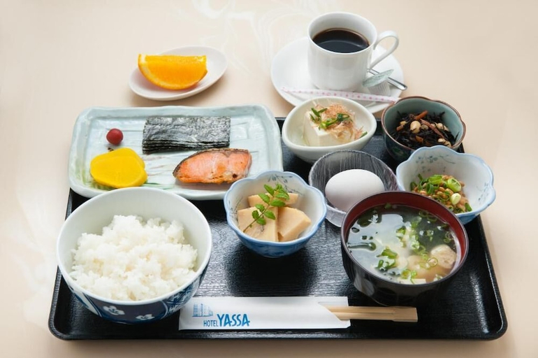 Food & Drinks 5, Hotel Yassa, Mihara