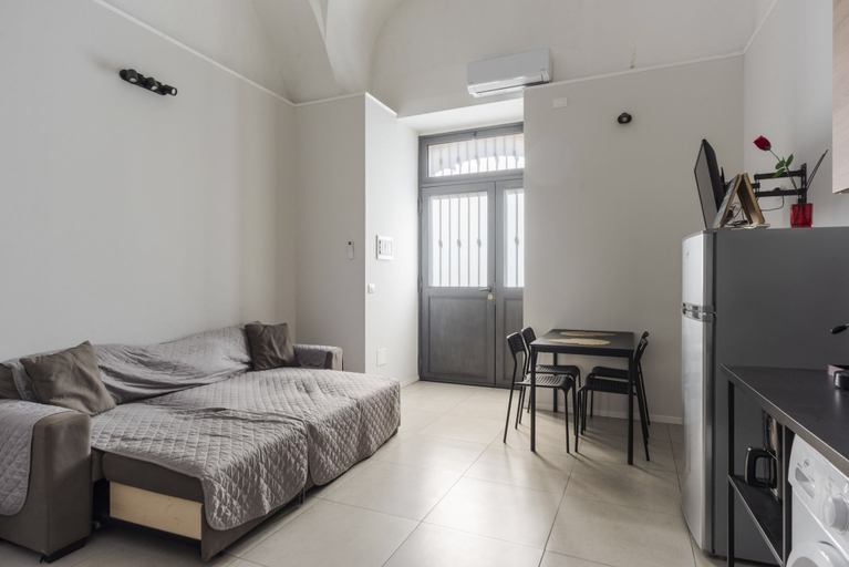 Room 3, Ciuri Ciuri Apartment by Wonderful Italy, Catania
