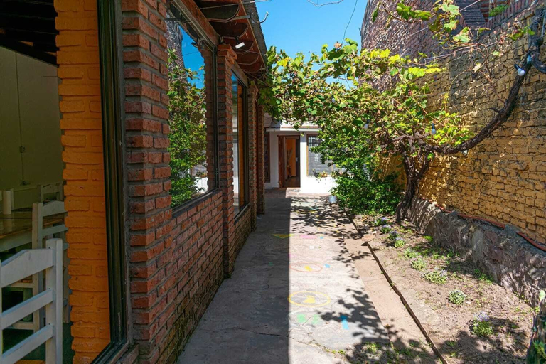 Others 5, HOSTEL HORNOCAL, Capital