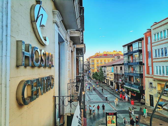 Exterior & Views, Hostal Centro, Soria