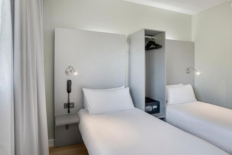 Bedroom 3, B&B Hotel Figueres, Girona