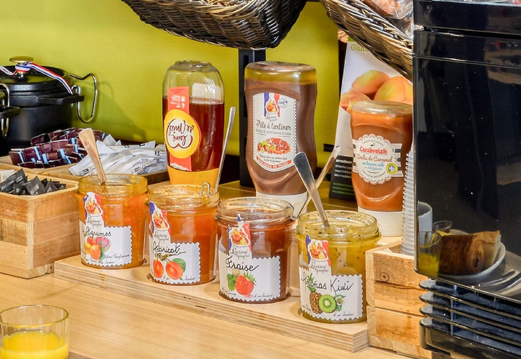 Food & Drinks 4, B&B HOTEL Narbonne 1, Aude