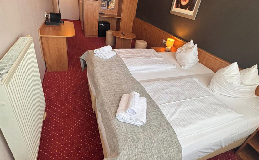 Bedroom 3, DORMERO Express Hotel Passau, Passau