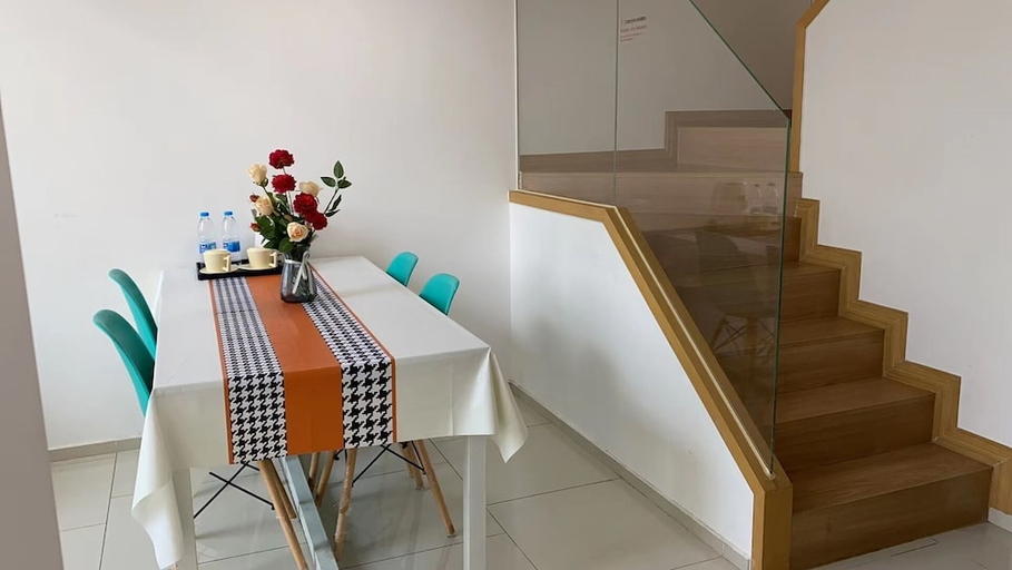 Food & Drinks, Ihouse Executive Apartment, Guangzhou