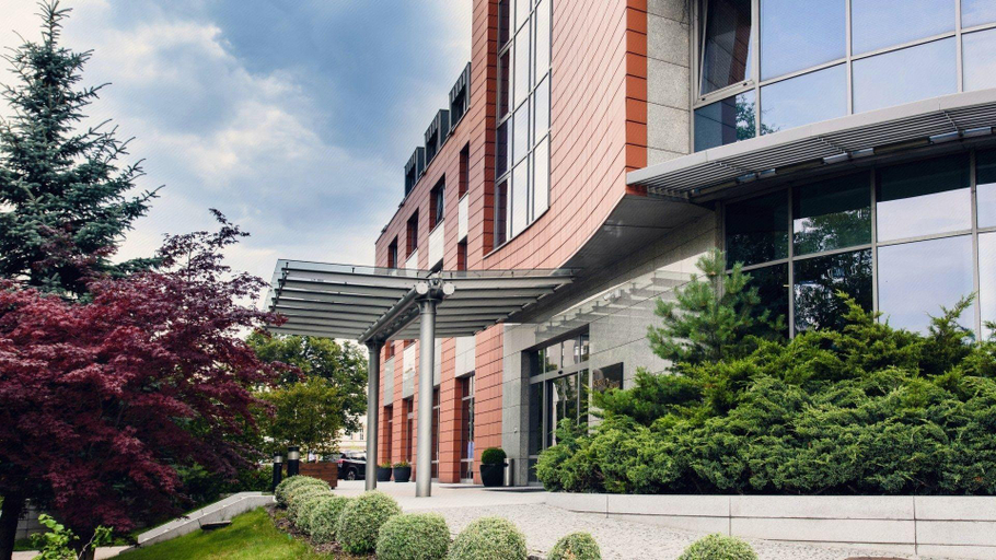 Exterior & Views 1, Ruben Hotel Zielona Gora, Zielona