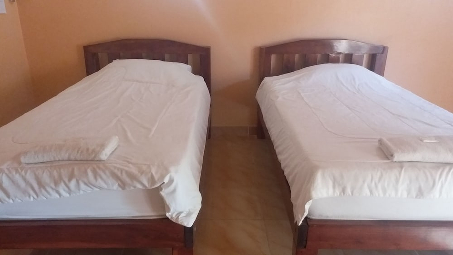 Bedroom 3, The 99 Inn Hotel, Pak Chong