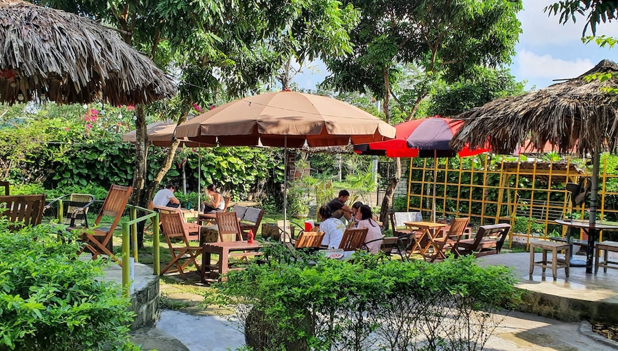 Hotel Front, Ninh Binh bamboo, Gia Viễn