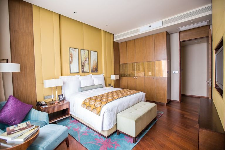 Bedroom 3, The Lakeview, Tianjin Marriott Executive Apartments, Tianjin