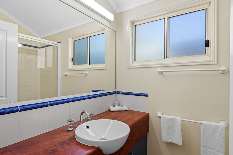 Bathroom 3, Discovery Parks - Tannum Sands, Calliope - Pt A