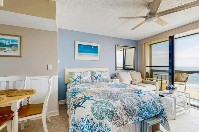 Bedroom 2, Golden Sands 809, Worcester