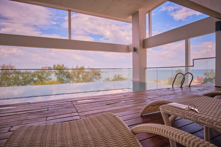 Others 3, 2BR Seaview Suite @ Gurney Drive, Penang Island