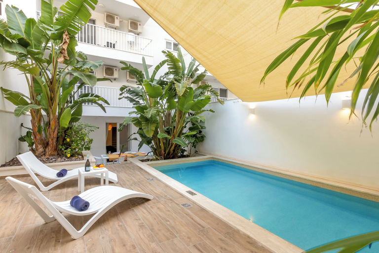 Pool 4, Modern Beautiful Pool And Sea Apt Qawra, Saint Paul's Bay
