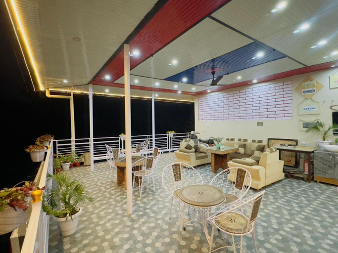 Restaurant 3, Paradise Inn Dharmsala, Kangra
