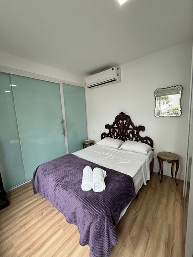 Room 4, LK Funcionários 9, Belo Horizonte