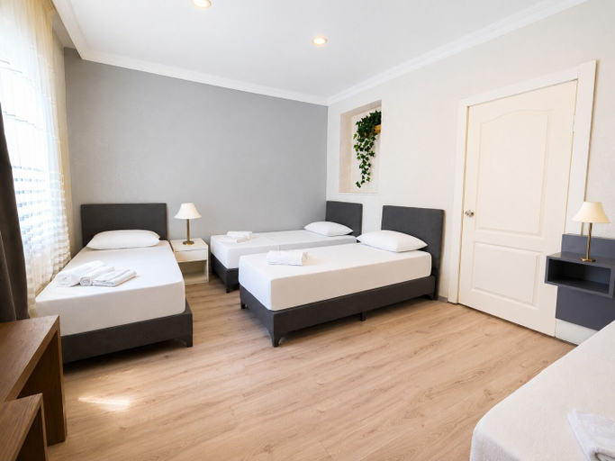 Bedroom 2, Luna Hotel, Antalya