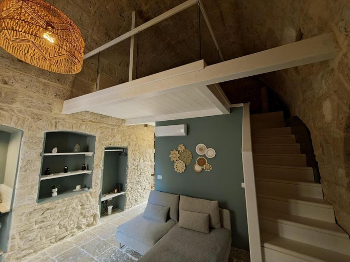 Living area 2, DOMUS GABRIEL, Bari