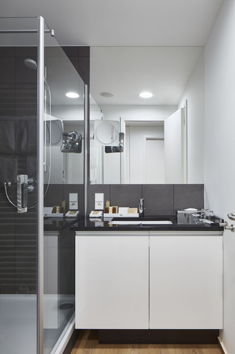 Bathroom, The Doorman - Die Welle Frankfurt, Frankfurt am Main