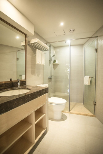 Bathroom 3, Mint Appart International Hotel (Shenzhen Futian Center), Shenzhen