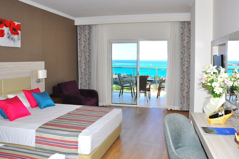 Bedroom 3, Side Prenses Resort Hotel & Spa - All Inclusive, Manavgat