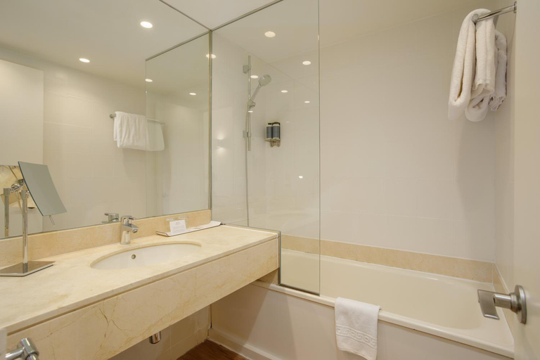 Bathroom 4, Hotel Eden Park by Brava Hoteles, Girona