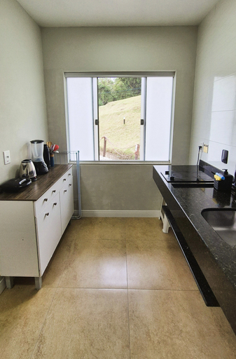 Private kitchen 3, Ipê Eco Village, Apartamentos com cozinha perto da Praia e do Beto Carrero, Penha