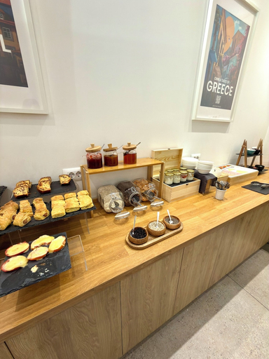Food & Drinks 5, The Convo Athens Riviera, Attica