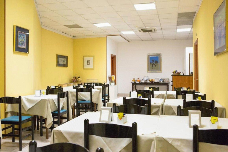Food & Drinks 5, Albergo Leonardo, Brescia