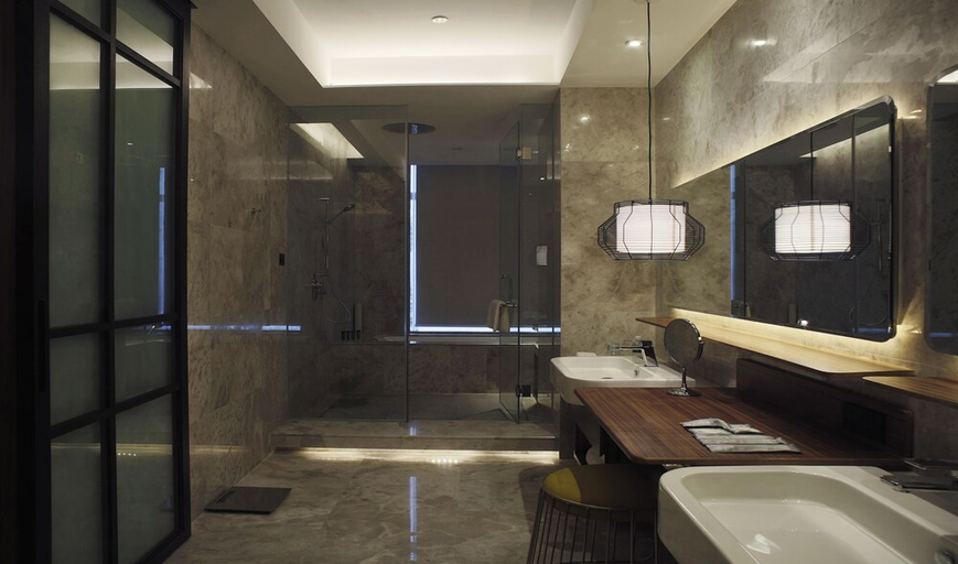Bathroom 4, The Lotus Hotel, Chongqing