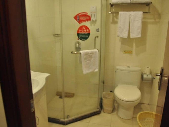 Bathroom, GreenTree Inn Suzhou Mudu Ancient Street Express Hotel, Suzhou