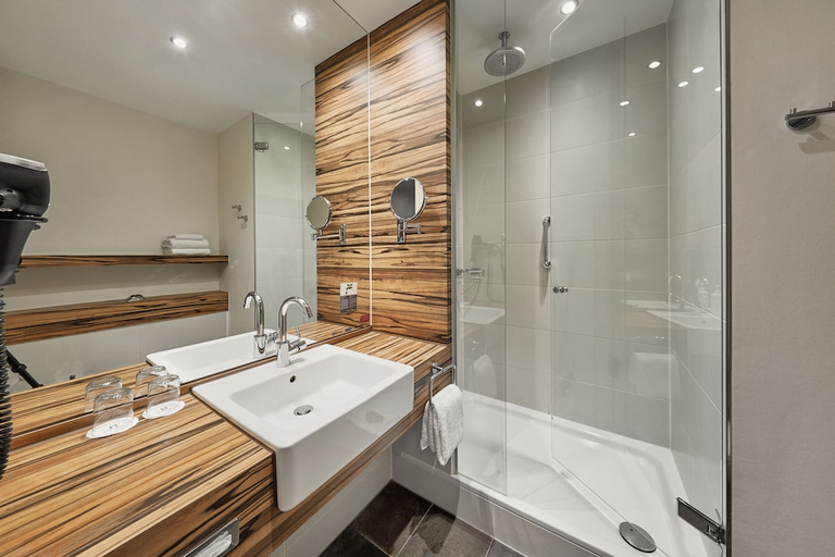 Bathroom 2, H4 Hotel Münster, Münster