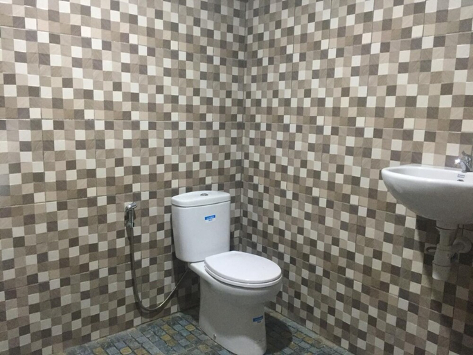 Bathroom 3, Pondok Sariqu, Badung