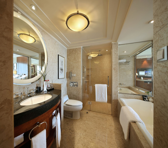 Bathroom 3, The Dragon Hotel Hangzhou, Hangzhou