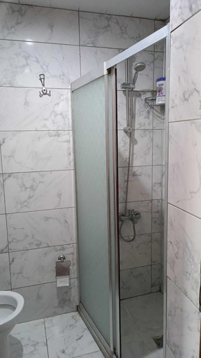 Bathroom 3, Azizoglu Malkoc Hotel, Merkez