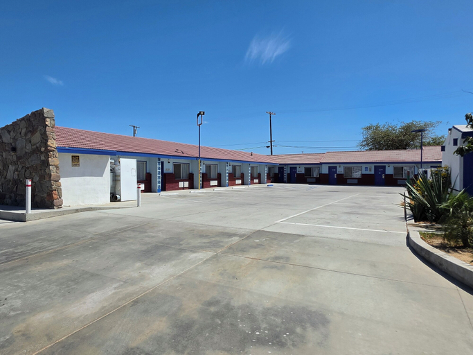 Exterior & Views 2, City Center Motel, Riverside