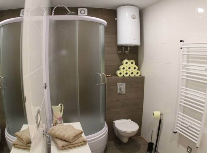 Bathroom 3, Miracle Apartments Split, Split