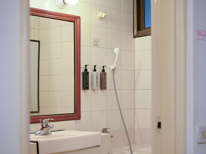 Bathroom 3, Guide Hotel Chunghua Jhongjheng, Changhua