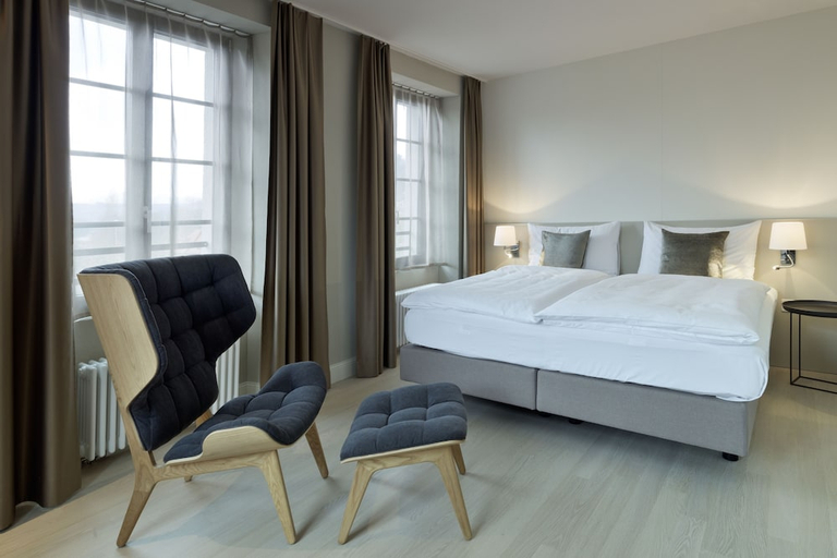 Bedroom 2, Hotel Kettenbrücke, Aarau